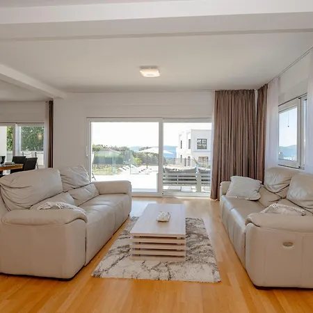 Holiday House With A Swimming Pool Bibinje, - 22509 *
